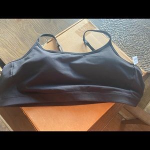 Old Navy medium support adjustable strap sports bra